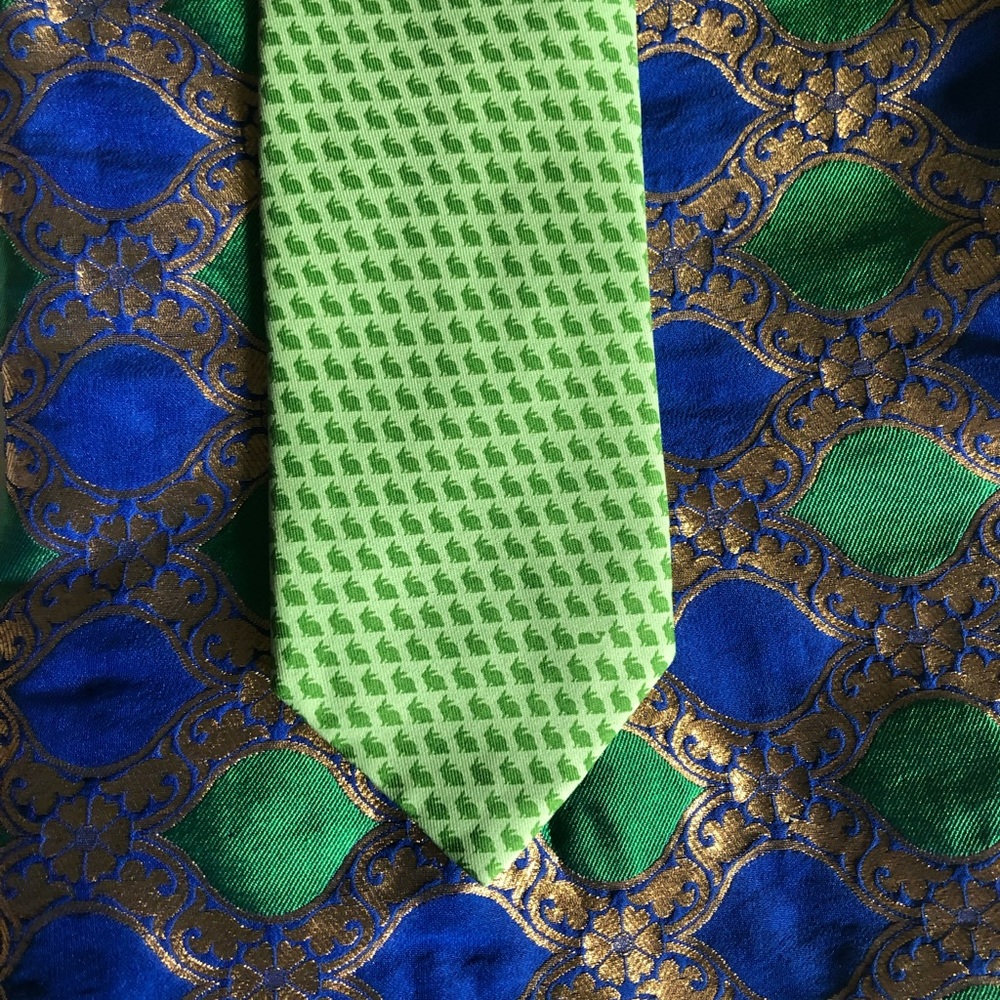 Tie NWT